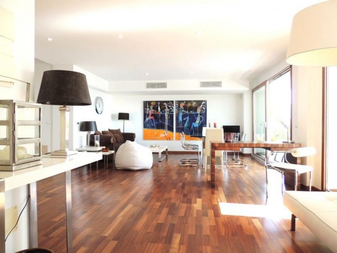 Livin Area