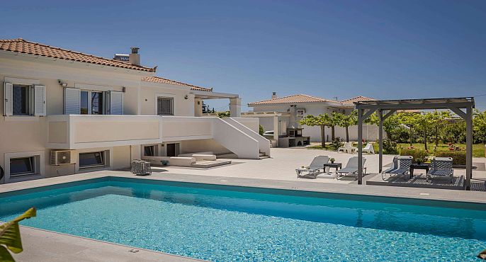Ai Helis Beach House