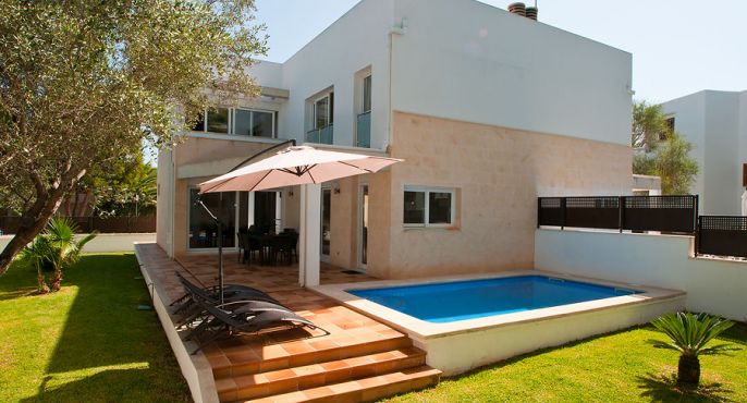Villa Ferrera B