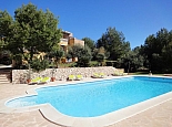 Large pool with sunloungers