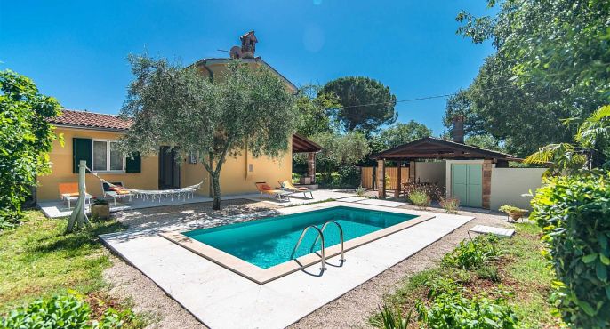 Petra Villa