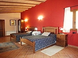 Bedroom 2 double beds